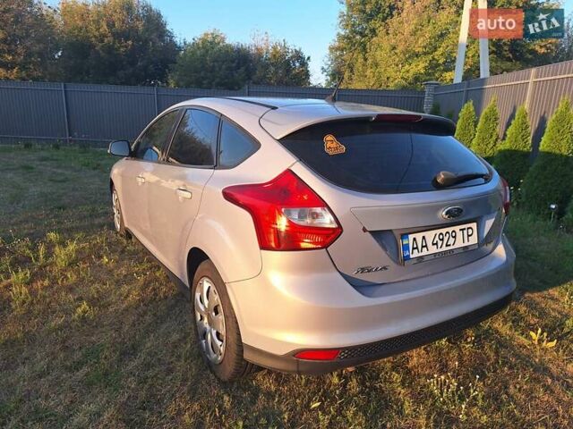 Сірий Форд Фокус, об'ємом двигуна 1.6 л та пробігом 184 тис. км за 7300 $, фото 3 на Automoto.ua