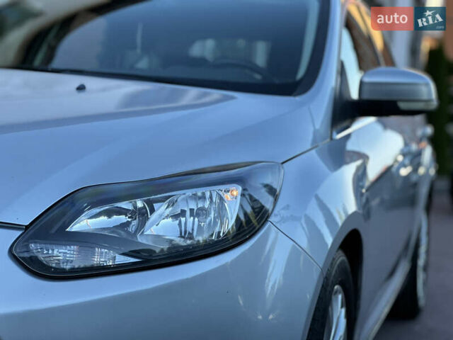 Сірий Форд Фокус, об'ємом двигуна 1.6 л та пробігом 235 тис. км за 7450 $, фото 69 на Automoto.ua