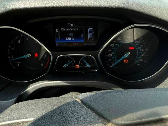 Сірий Форд Фокус, об'ємом двигуна 2 л та пробігом 150 тис. км за 7500 $, фото 11 на Automoto.ua