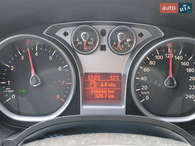 Сірий Форд Фокус, об'ємом двигуна 1.6 л та пробігом 147 тис. км за 7300 $, фото 13 на Automoto.ua