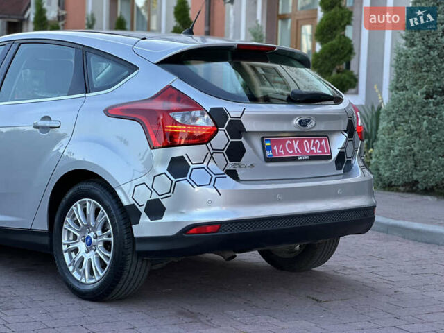 Сірий Форд Фокус, об'ємом двигуна 1.6 л та пробігом 235 тис. км за 7290 $, фото 28 на Automoto.ua