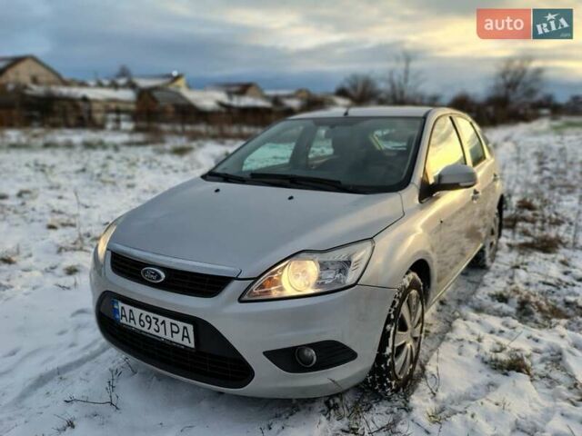 Серый Форд Фокус, объемом двигателя 1.6 л и пробегом 365 тыс. км за 5700 $, фото 12 на Automoto.ua