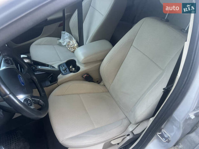 Серый Форд Фокус, объемом двигателя 0 л и пробегом 118 тыс. км за 5500 $, фото 15 на Automoto.ua