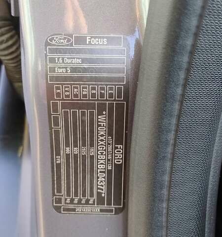 Серый Форд Фокус, объемом двигателя 1.6 л и пробегом 248 тыс. км за 6800 $, фото 13 на Automoto.ua