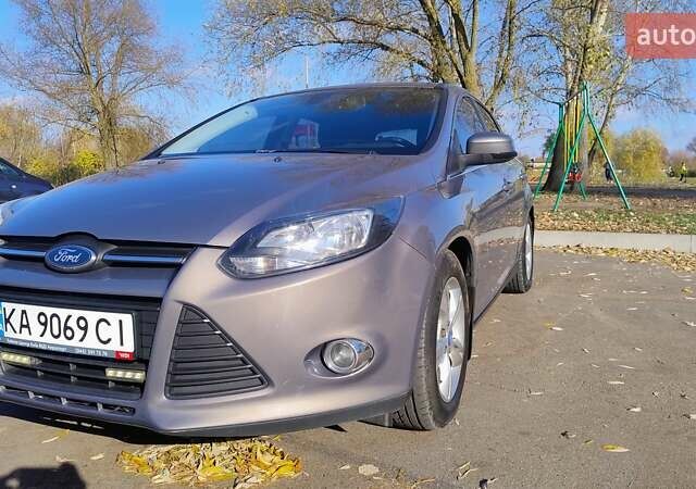 Серый Форд Фокус, объемом двигателя 1.6 л и пробегом 248 тыс. км за 6800 $, фото 9 на Automoto.ua