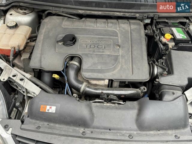 Сірий Форд Фокус, об'ємом двигуна 1.56 л та пробігом 152 тис. км за 6500 $, фото 8 на Automoto.ua