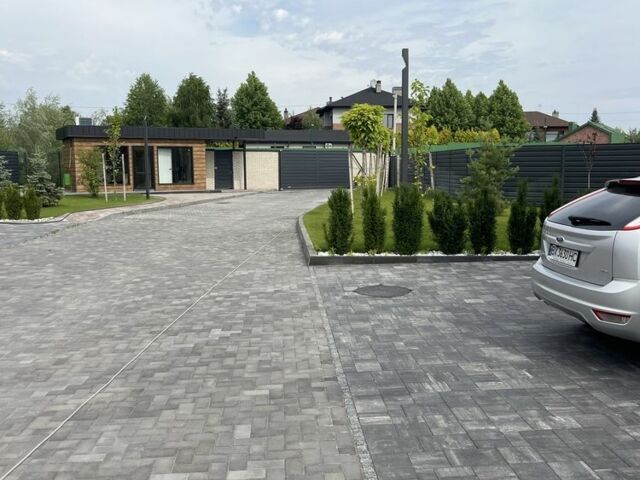 Серый Форд Фокус, объемом двигателя 1.6 л и пробегом 275 тыс. км за 6400 $, фото 5 на Automoto.ua