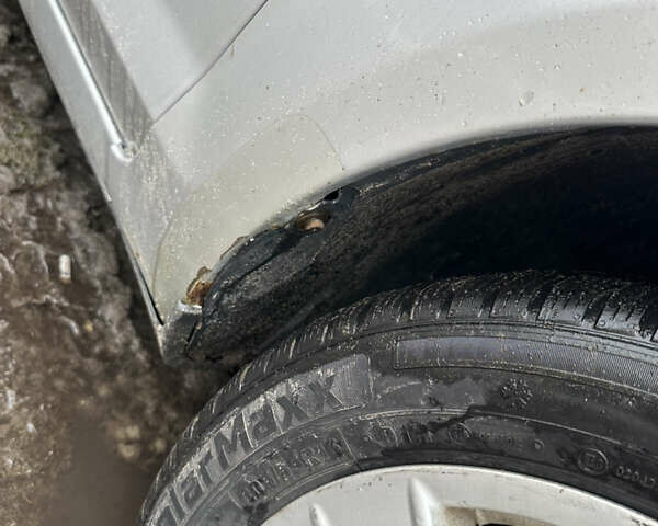 Сірий Форд Фокус, об'ємом двигуна 1.6 л та пробігом 295 тис. км за 4500 $, фото 25 на Automoto.ua