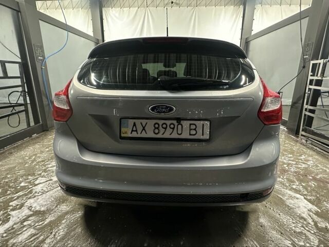 Сірий Форд Фокус, об'ємом двигуна 1.6 л та пробігом 151 тис. км за 6300 $, фото 1 на Automoto.ua