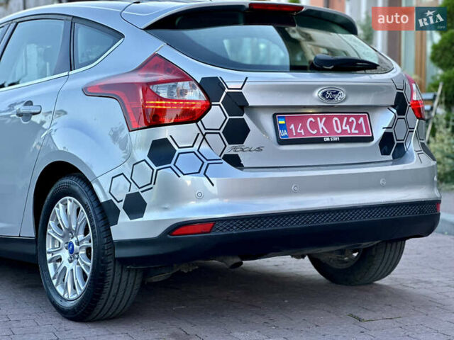 Сірий Форд Фокус, об'ємом двигуна 1.6 л та пробігом 235 тис. км за 7290 $, фото 32 на Automoto.ua