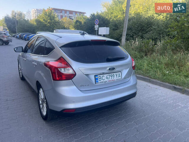 Серый Форд Фокус, объемом двигателя 0 л и пробегом 118 тыс. км за 5500 $, фото 9 на Automoto.ua