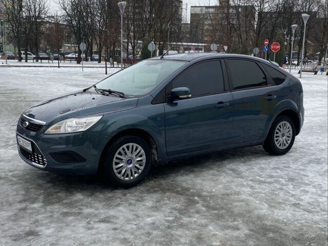 Серый Форд Фокус, объемом двигателя 1.4 л и пробегом 350 тыс. км за 4199 $, фото 11 на Automoto.ua