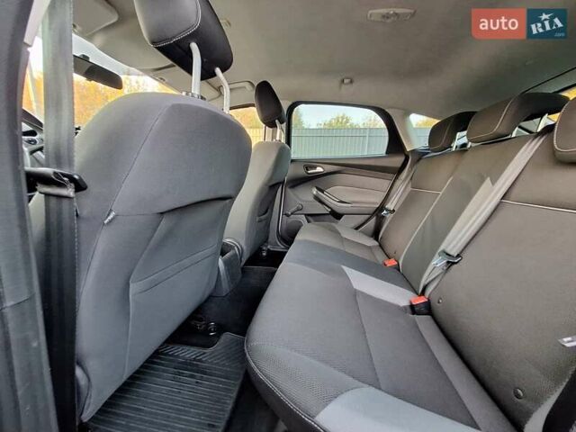 Сірий Форд Фокус, об'ємом двигуна 1.6 л та пробігом 184 тис. км за 7300 $, фото 11 на Automoto.ua
