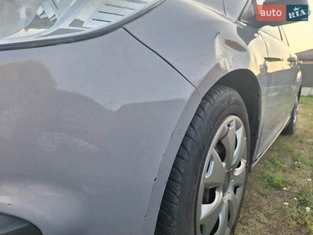 Сірий Форд Фокус, об'ємом двигуна 1.6 л та пробігом 184 тис. км за 7300 $, фото 15 на Automoto.ua