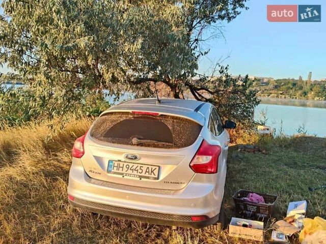 Серый Форд Фокус, объемом двигателя 2 л и пробегом 220 тыс. км за 7500 $, фото 2 на Automoto.ua