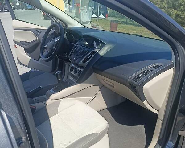 Сірий Форд Фокус, об'ємом двигуна 2 л та пробігом 197 тис. км за 7300 $, фото 10 на Automoto.ua