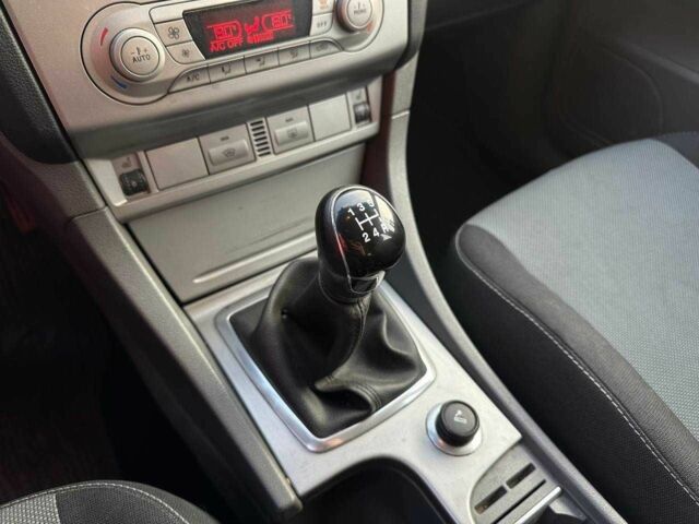 Серый Форд Фокус, объемом двигателя 0 л и пробегом 267 тыс. км за 5990 $, фото 23 на Automoto.ua