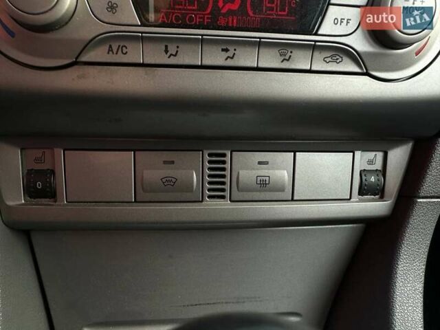 Серый Форд Фокус, объемом двигателя 2 л и пробегом 267 тыс. км за 5990 $, фото 19 на Automoto.ua