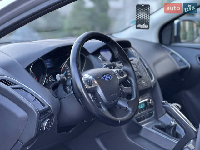 Сірий Форд Фокус, об'ємом двигуна 1.6 л та пробігом 235 тис. км за 7290 $, фото 47 на Automoto.ua
