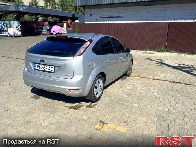 Сірий Форд Фокус, об'ємом двигуна 1.4 л та пробігом 264 тис. км за 5200 $, фото 2 на Automoto.ua