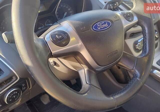 Серый Форд Фокус, объемом двигателя 1.6 л и пробегом 248 тыс. км за 6800 $, фото 14 на Automoto.ua