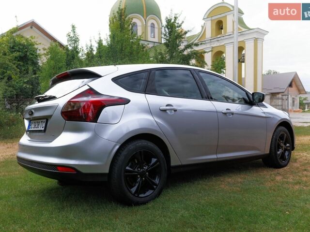 Сірий Форд Фокус, об'ємом двигуна 2 л та пробігом 238 тис. км за 6280 $, фото 2 на Automoto.ua