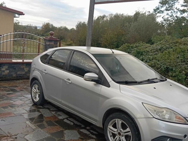 Серый Форд Фокус, объемом двигателя 0 л и пробегом 276 тыс. км за 4950 $, фото 1 на Automoto.ua