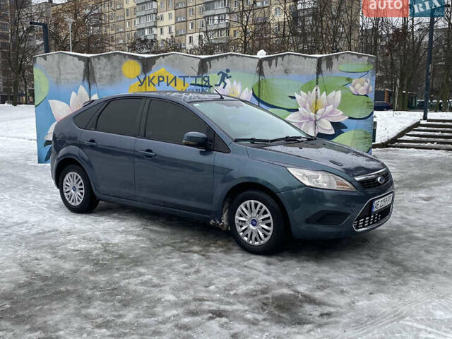 Серый Форд Фокус, объемом двигателя 1.39 л и пробегом 350 тыс. км за 4199 $, фото 4 на Automoto.ua
