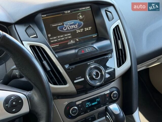 Сірий Форд Фокус, об'ємом двигуна 2 л та пробігом 198 тис. км за 6800 $, фото 13 на Automoto.ua