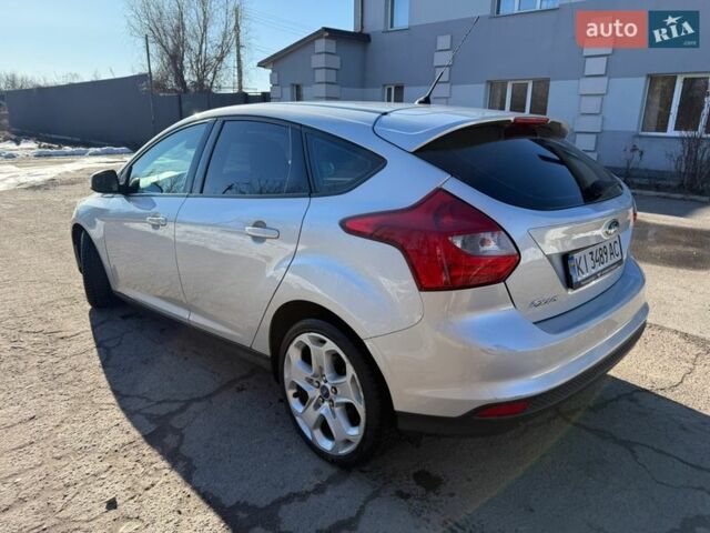 Сірий Форд Фокус, об'ємом двигуна 2 л та пробігом 250 тис. км за 6800 $, фото 2 на Automoto.ua