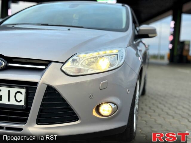 Сірий Форд Фокус, об'ємом двигуна 1.6 л та пробігом 175 тис. км за 3999 $, фото 8 на Automoto.ua