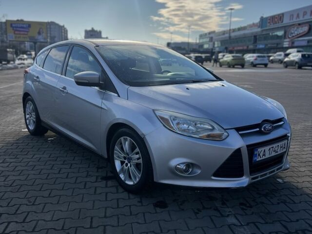 Сірий Форд Фокус, об'ємом двигуна 2 л та пробігом 207 тис. км за 5500 $, фото 1 на Automoto.ua