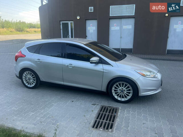 Сірий Форд Фокус, об'ємом двигуна 0 л та пробігом 118 тис. км за 6100 $, фото 4 на Automoto.ua