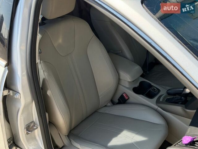 Сірий Форд Фокус, об'ємом двигуна 2 л та пробігом 198 тис. км за 6800 $, фото 12 на Automoto.ua