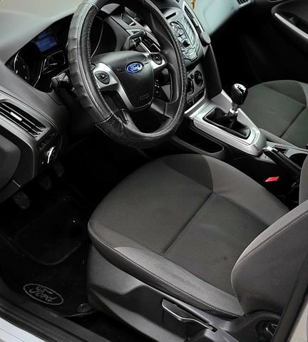 Сірий Форд Фокус, об'ємом двигуна 1.6 л та пробігом 252 тис. км за 7200 $, фото 7 на Automoto.ua