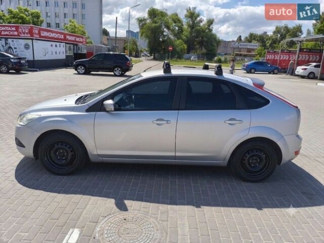 Сірий Форд Фокус, об'ємом двигуна 1.6 л та пробігом 239 тис. км за 6600 $, фото 1 на Automoto.ua