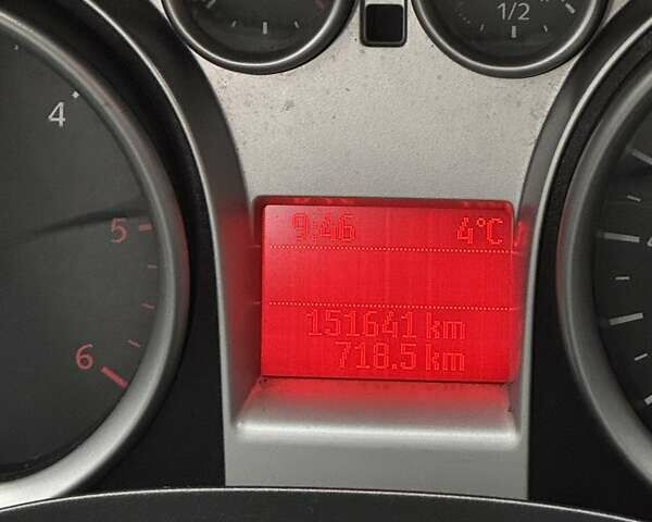 Серый Форд Фокус, объемом двигателя 1.56 л и пробегом 152 тыс. км за 8000 $, фото 4 на Automoto.ua