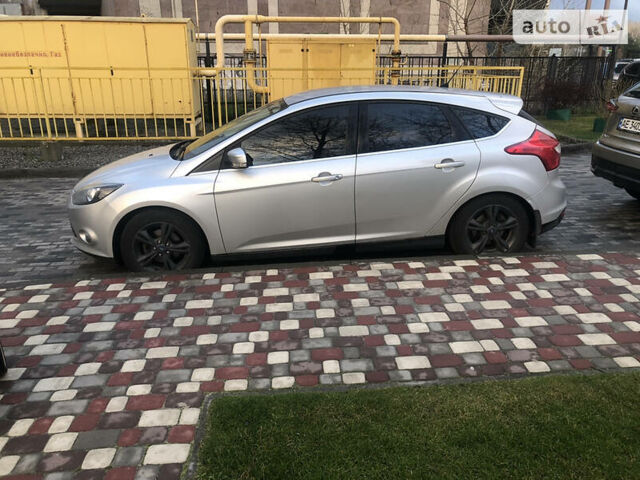 Сірий Форд Фокус, об'ємом двигуна 1.6 л та пробігом 239 тис. км за 8000 $, фото 2 на Automoto.ua
