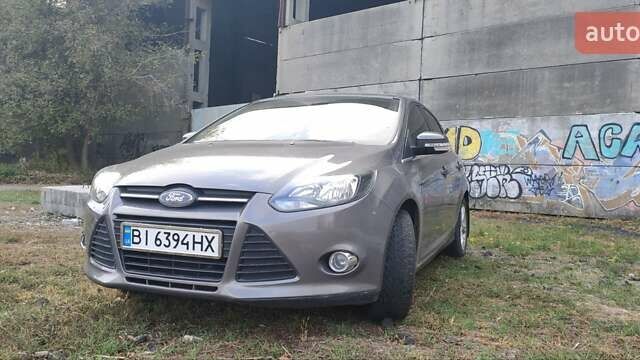 Серый Форд Фокус, объемом двигателя 1.6 л и пробегом 250 тыс. км за 6650 $, фото 5 на Automoto.ua