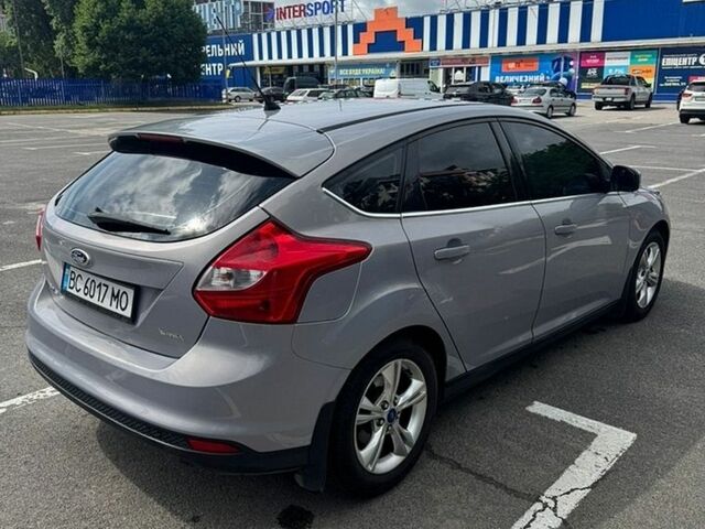 Сірий Форд Фокус, об'ємом двигуна 1.6 л та пробігом 209 тис. км за 6500 $, фото 3 на Automoto.ua
