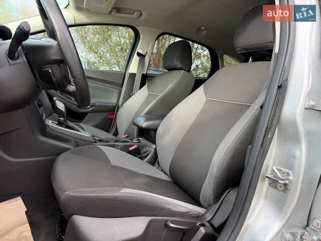Серый Форд Фокус, объемом двигателя 2 л и пробегом 131 тыс. км за 6700 $, фото 14 на Automoto.ua