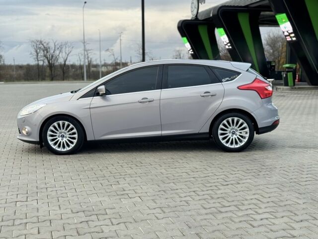 Сірий Форд Фокус, об'ємом двигуна 1.6 л та пробігом 175 тис. км за 3999 $, фото 3 на Automoto.ua