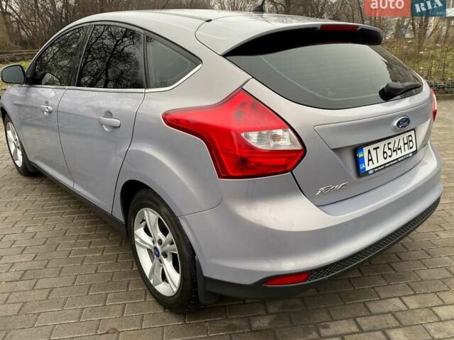 Серый Форд Фокус, объемом двигателя 1.6 л и пробегом 178 тыс. км за 7600 $, фото 2 на Automoto.ua