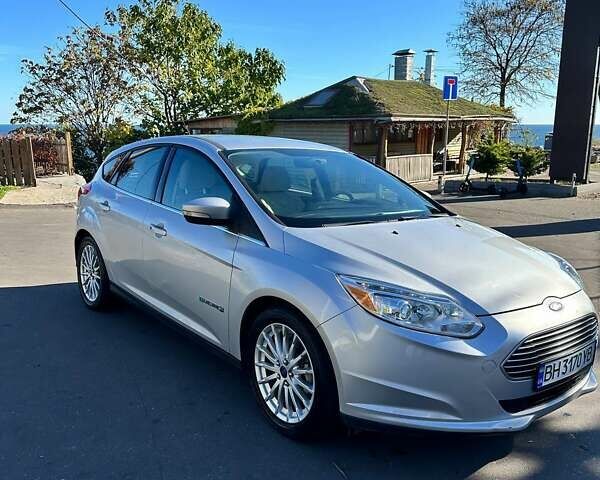 Форд Фокус 2012 у Одесі на Automoto.ua Сірий Форд Фокус, об'ємом двигуна 0 л та пробігом 75 тис. км за 6900 $, фото 5 на Automoto.ua