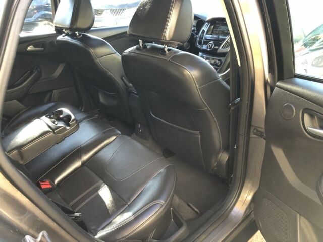 Форд Фокус 2012 в Червонограде на Automoto.ua Серый Форд Фокус, объемом двигателя 2 л и пробегом 225 тыс. км за 5900 $, фото 17 на Automoto.ua