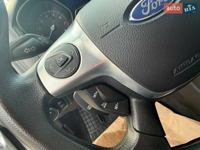 Серый Форд Фокус, объемом двигателя 2 л и пробегом 131 тыс. км за 6700 $, фото 30 на Automoto.ua