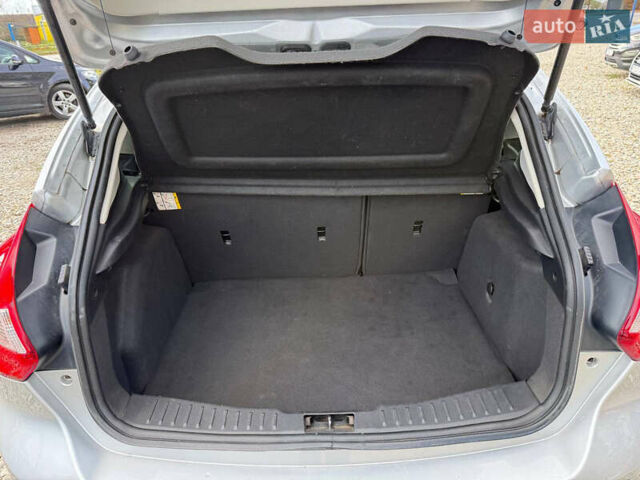Серый Форд Фокус, объемом двигателя 2 л и пробегом 131 тыс. км за 6700 $, фото 27 на Automoto.ua