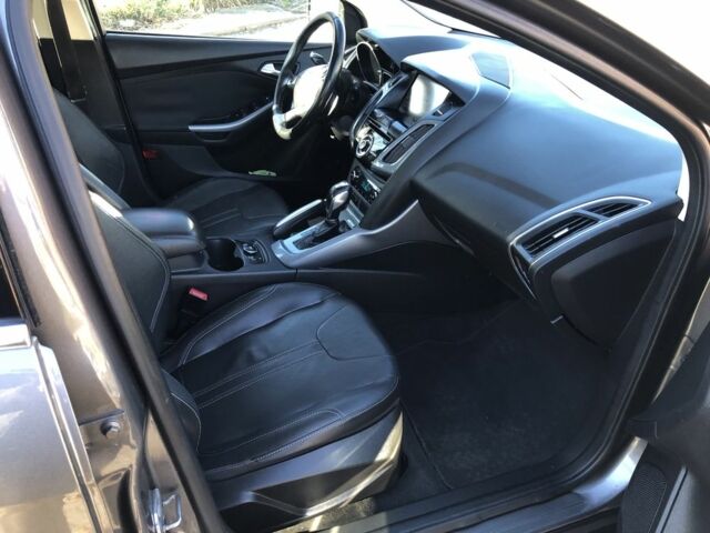 Форд Фокус 2012 в Червонограде на Automoto.ua Серый Форд Фокус, объемом двигателя 2 л и пробегом 225 тыс. км за 5900 $, фото 8 на Automoto.ua