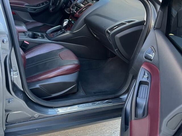 Серый Форд Фокус, объемом двигателя 2 л и пробегом 177 тыс. км за 7900 $, фото 21 на Automoto.ua