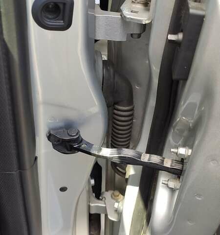 Сірий Форд Фокус, об'ємом двигуна 1.6 л та пробігом 249 тис. км за 6900 $, фото 40 на Automoto.ua